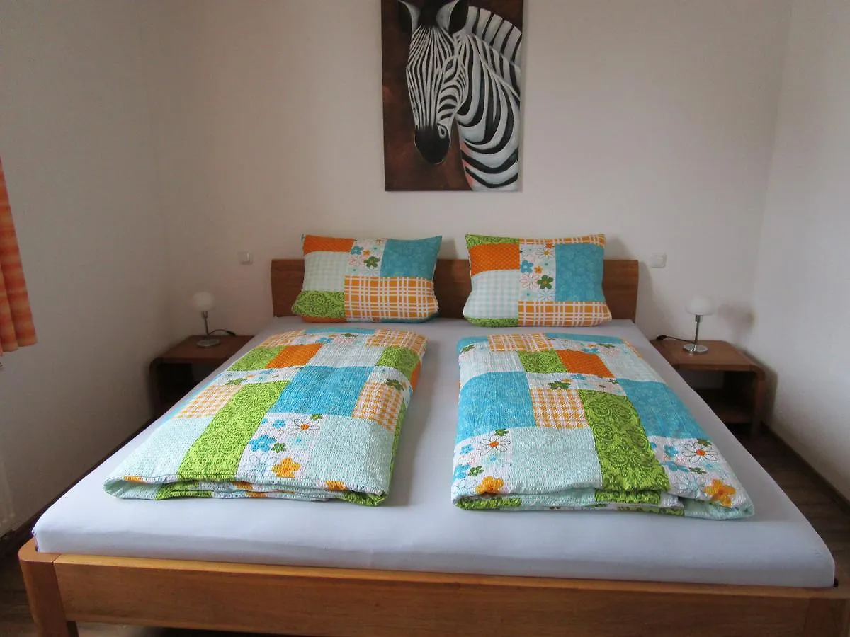 Ferienwohnung Rosa Obergessertshausen