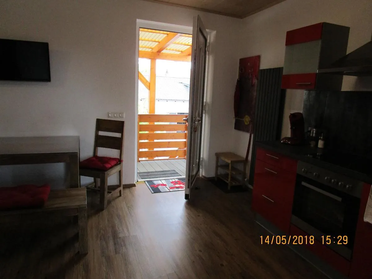 Ferienwohnung Rosa Obergessertshausen 0*,